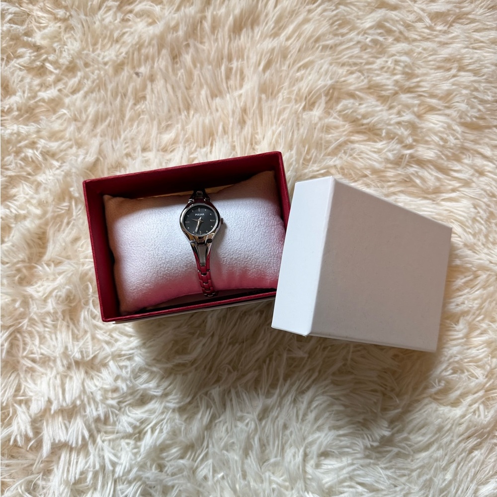 Vintage Pulsar Silver Watch